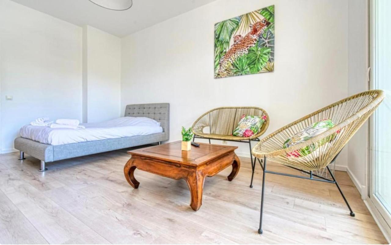 Superbe Studio Lumineux Sur Cannes Avec Terrasse ! A Quelques Minutes De La Celebre Rue D'Antibes ! ภายนอก รูปภาพ